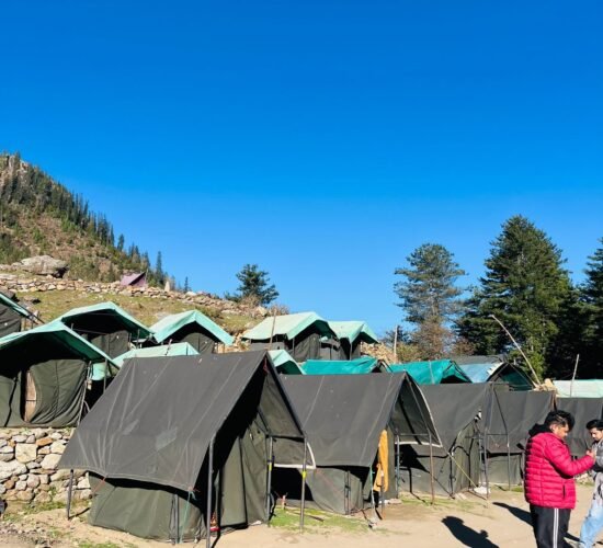 kheerganga trek 2026 campsite view
