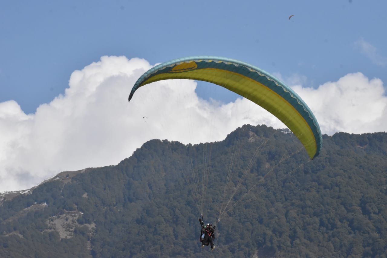 Paragliding in Dharamshala