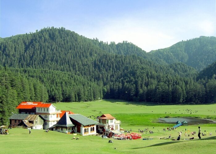 Dharamshala–Dalhousie–Khajjiar Tour From Delhi – 4D/3N Premium Package
