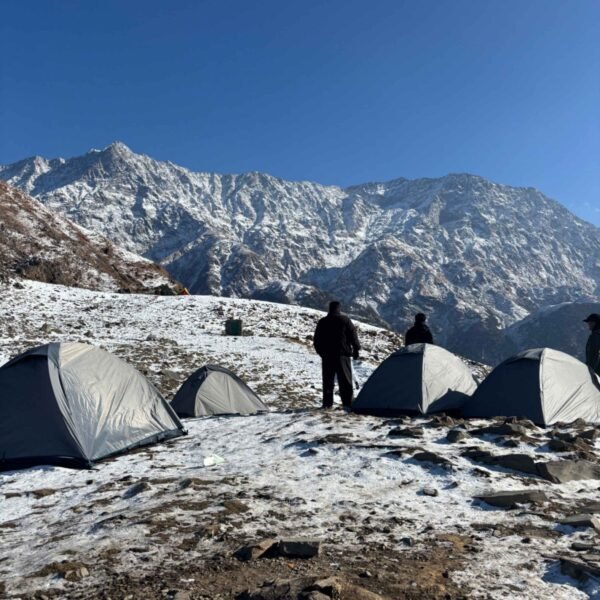 Best Snow Locations in Himachal Pradesh – Dharamshala Winter Travel Guide